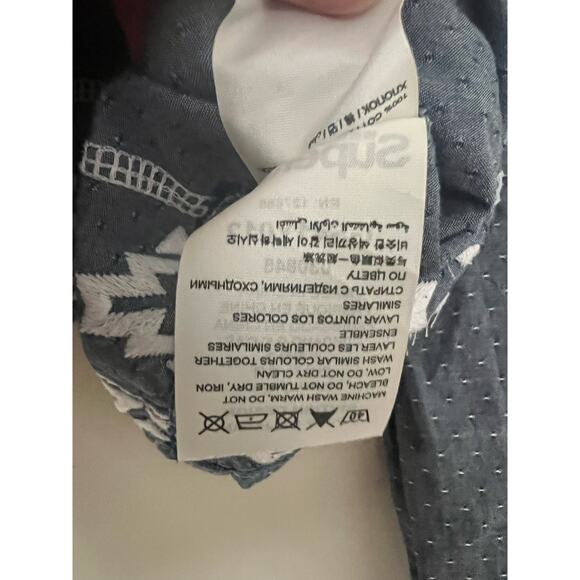 Superdry British Japan White Navajo Embroidered Chambray ButtonDown Shirt Top M - Picture 5 of 6